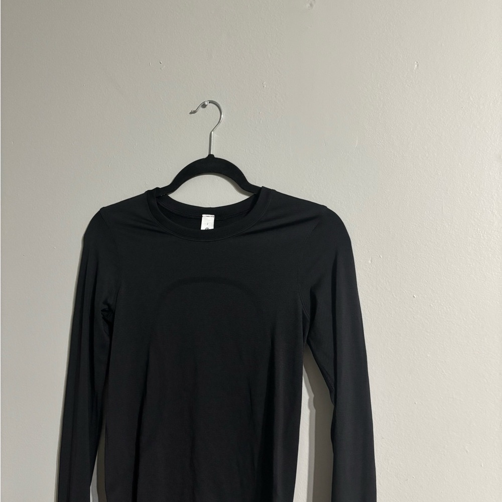 lululemon athletica Black Long Sleeve Top